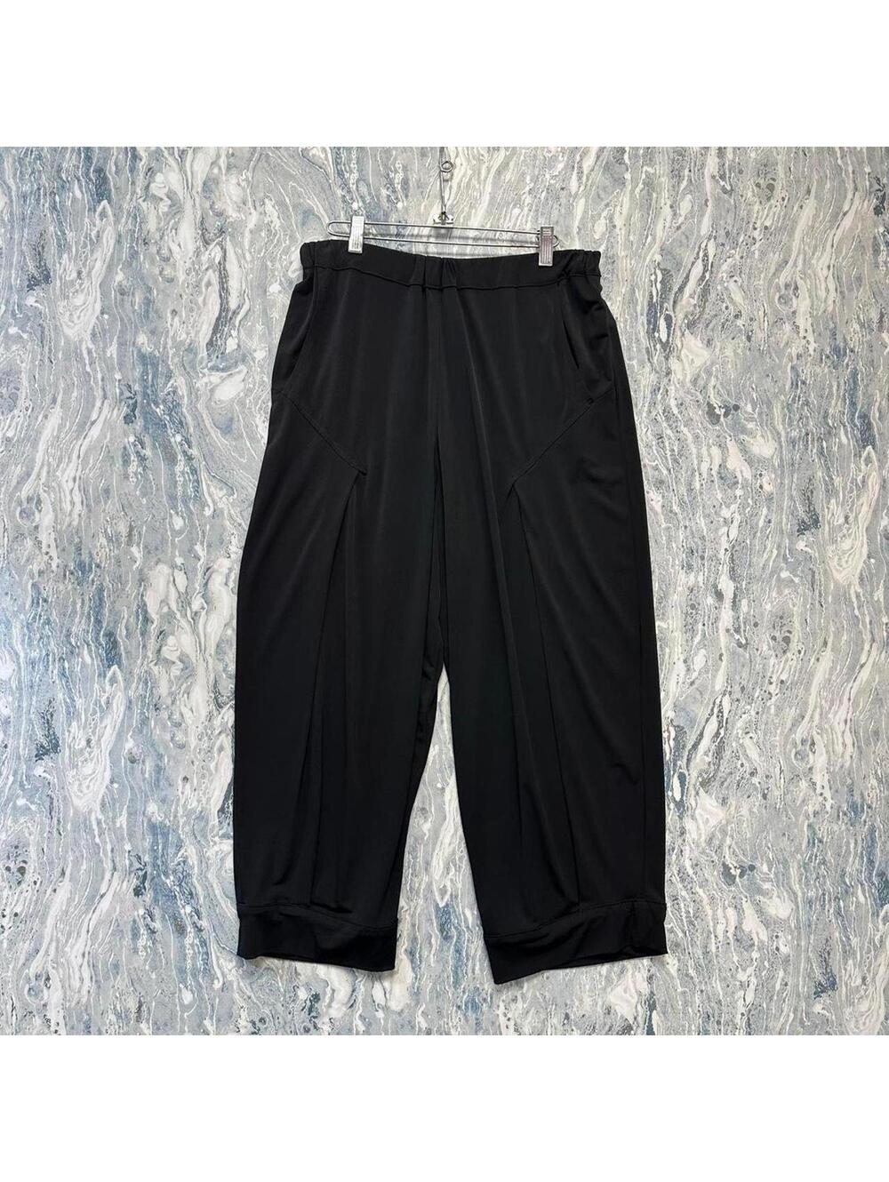 Minimalist lagenlook black oversized wide leg boho pants (1)